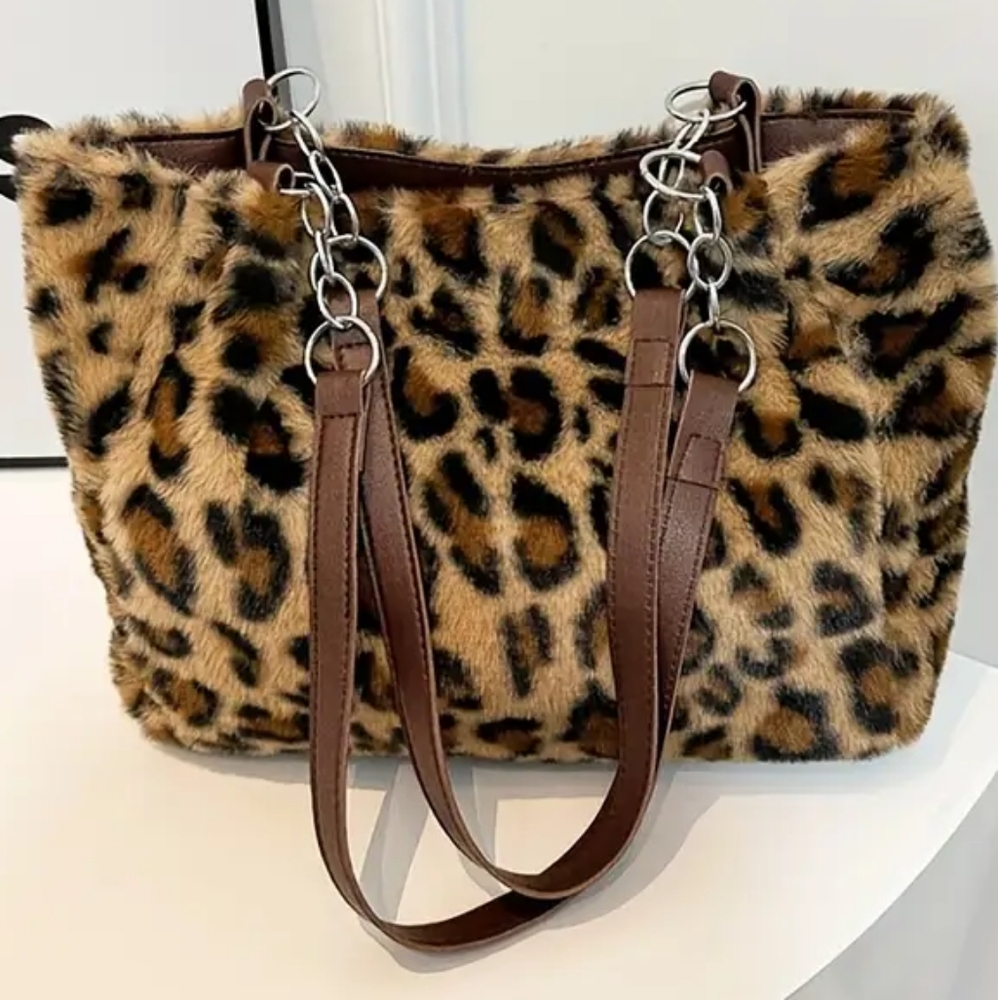 Furry soft lepord design purse